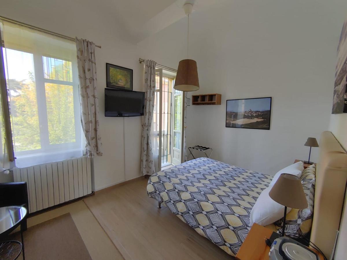 B&B Villa Ferrari Asti Eksteriør billede