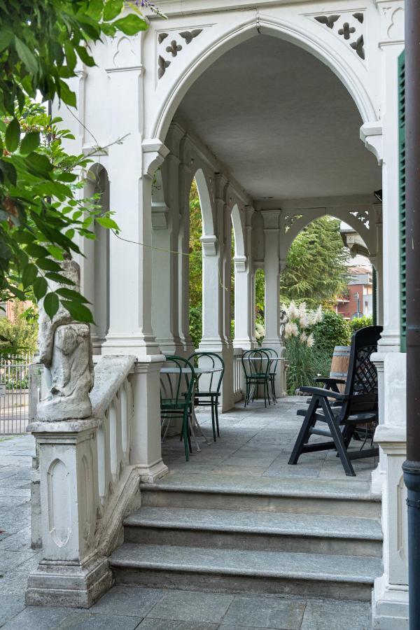 B&B Villa Ferrari Asti Eksteriør billede